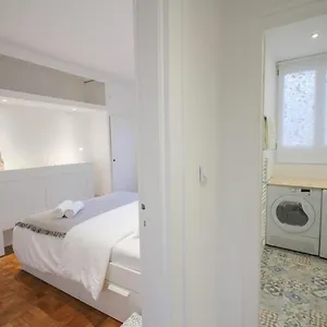Wazemmes- Avec Balcon Et Vue Lille